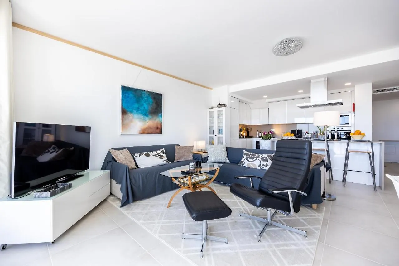 Apartment Oasis Mar Praia - Penthouse With Private Seaview Jacuzzi Portimao
