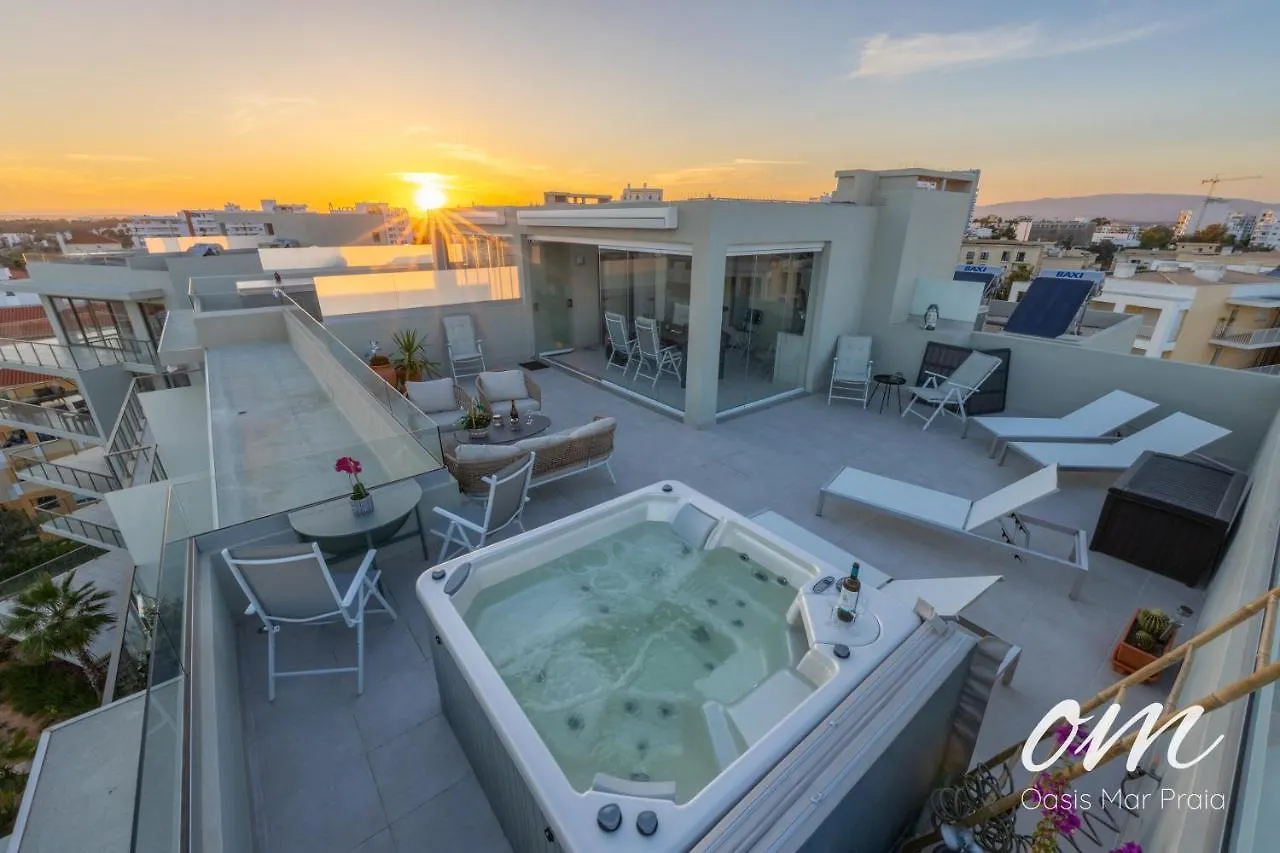 Oasis Mar Praia - Penthouse With Private Seaview Jacuzzi Portimao 0*,  Portugal